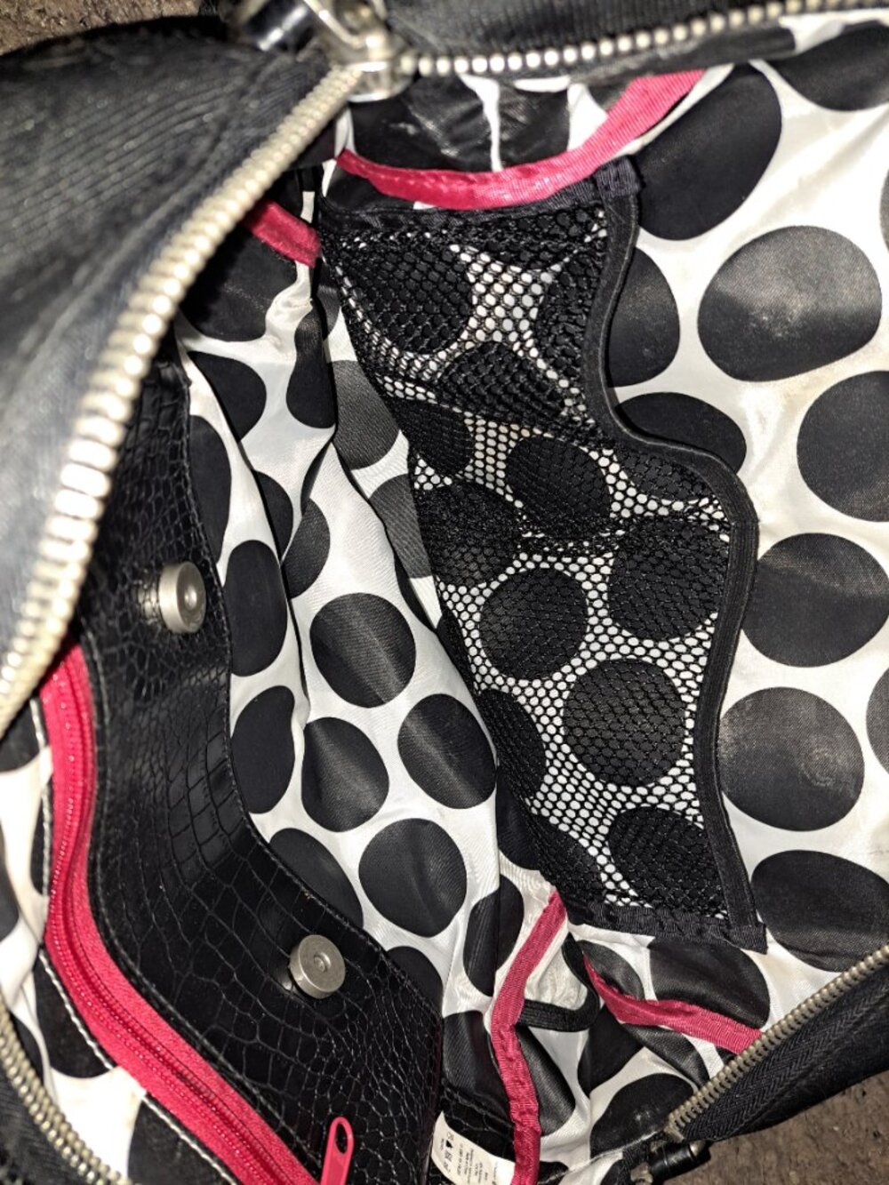 LULULEMON-Croc Embossed Large Bowler Bag-Black-HTF-Excellent - Picture 6 of 7